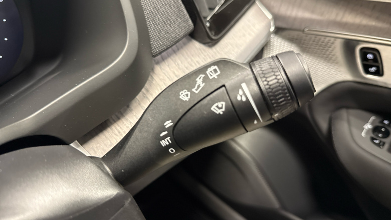 Volvo XC90 2.0 T8 PHEV Ultra Dark 5dr AWD Geartronic Estate